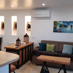 Maison Au Calme En Campagne Climatisee Apartment